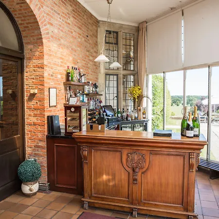 Отель Goldsborough Hall Нерсборо