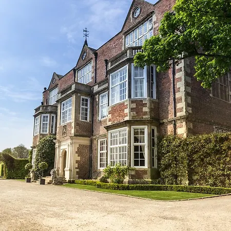 Goldsborough Hall Hotel 5*