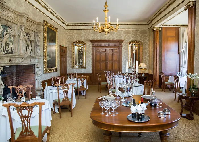 戈尔兹伯勒豪尔酒店 酒店