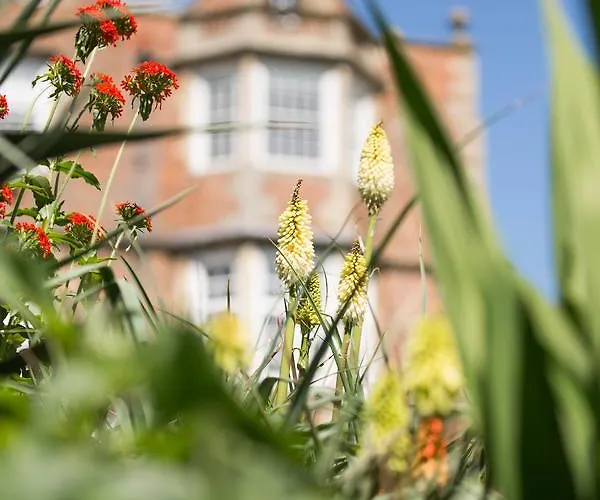 戈尔兹伯勒豪尔酒店