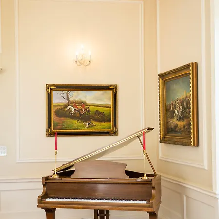 Goldsborough Hall 5* נארסבורו