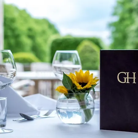 מלון Goldsborough Hall
