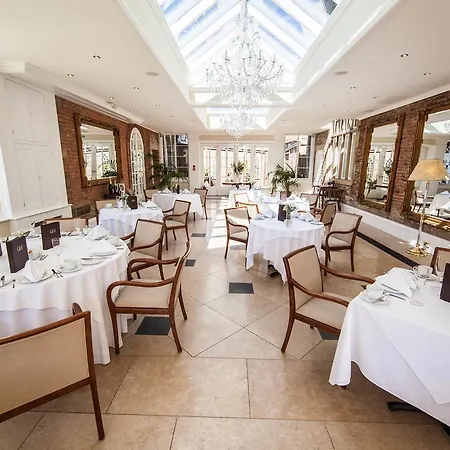 فندق Goldsborough Hall 5*