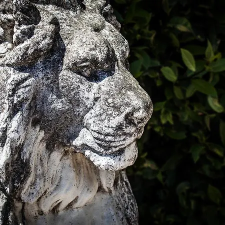 فندق Goldsborough Hall