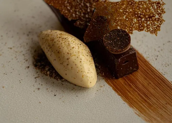 戈尔兹伯勒豪尔酒店 纳尔斯伯勒