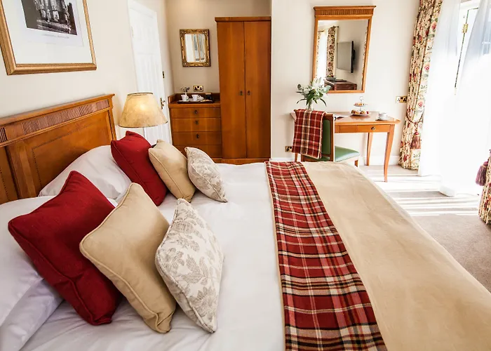 戈尔兹伯勒豪尔酒店 纳尔斯伯勒