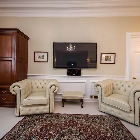 Goldsborough Hall Hotel 5*