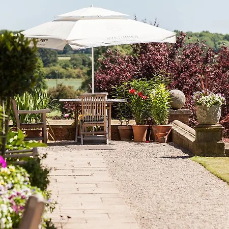 Hotel Goldsborough Hall 5*